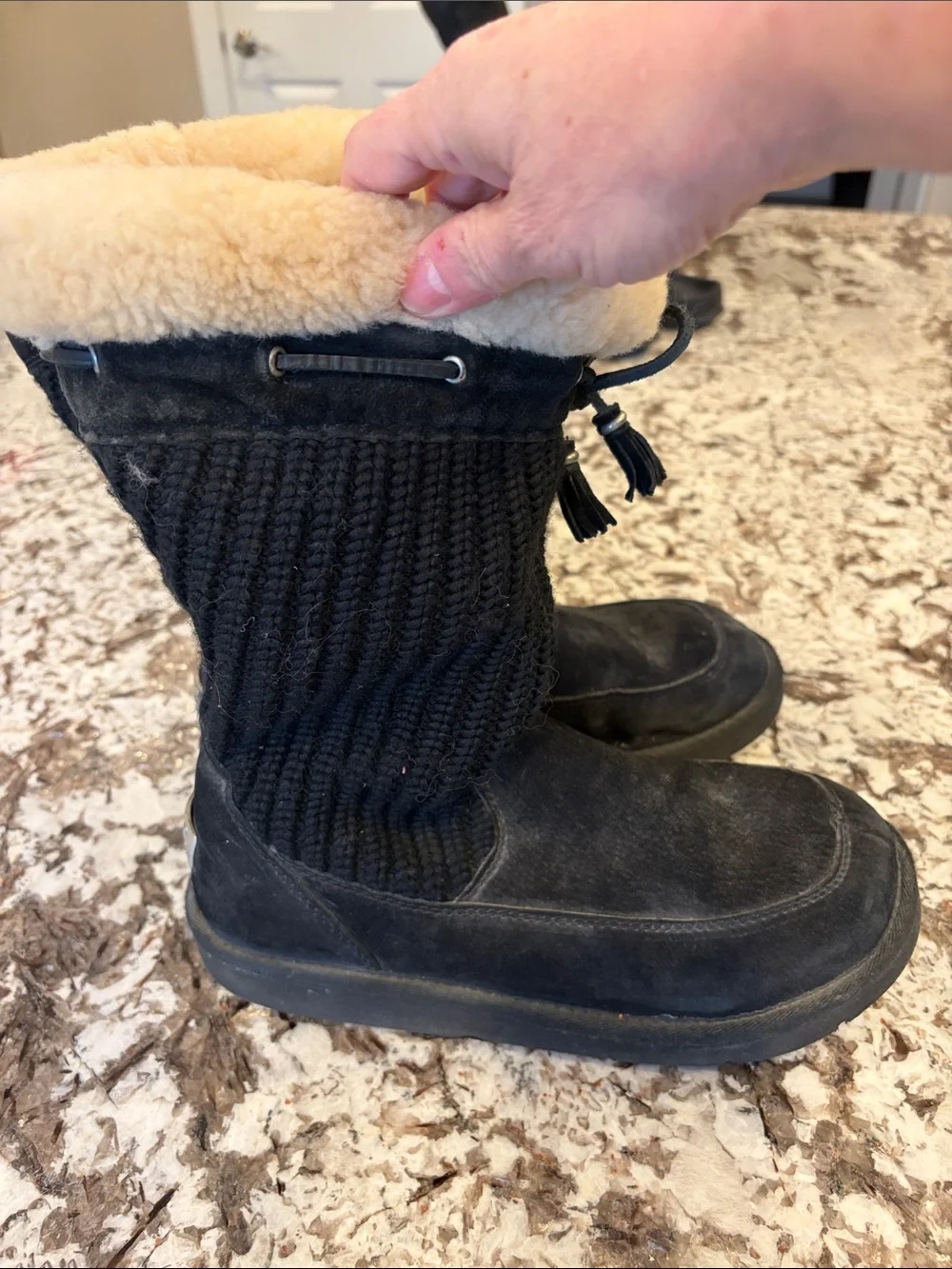 UGG Suburb Crochet Boots size 9
